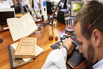 卡地亚表南京售后维修网点地址