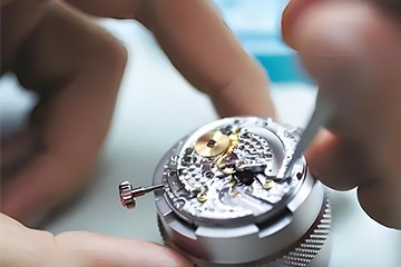 南京卡地亚表原装电池